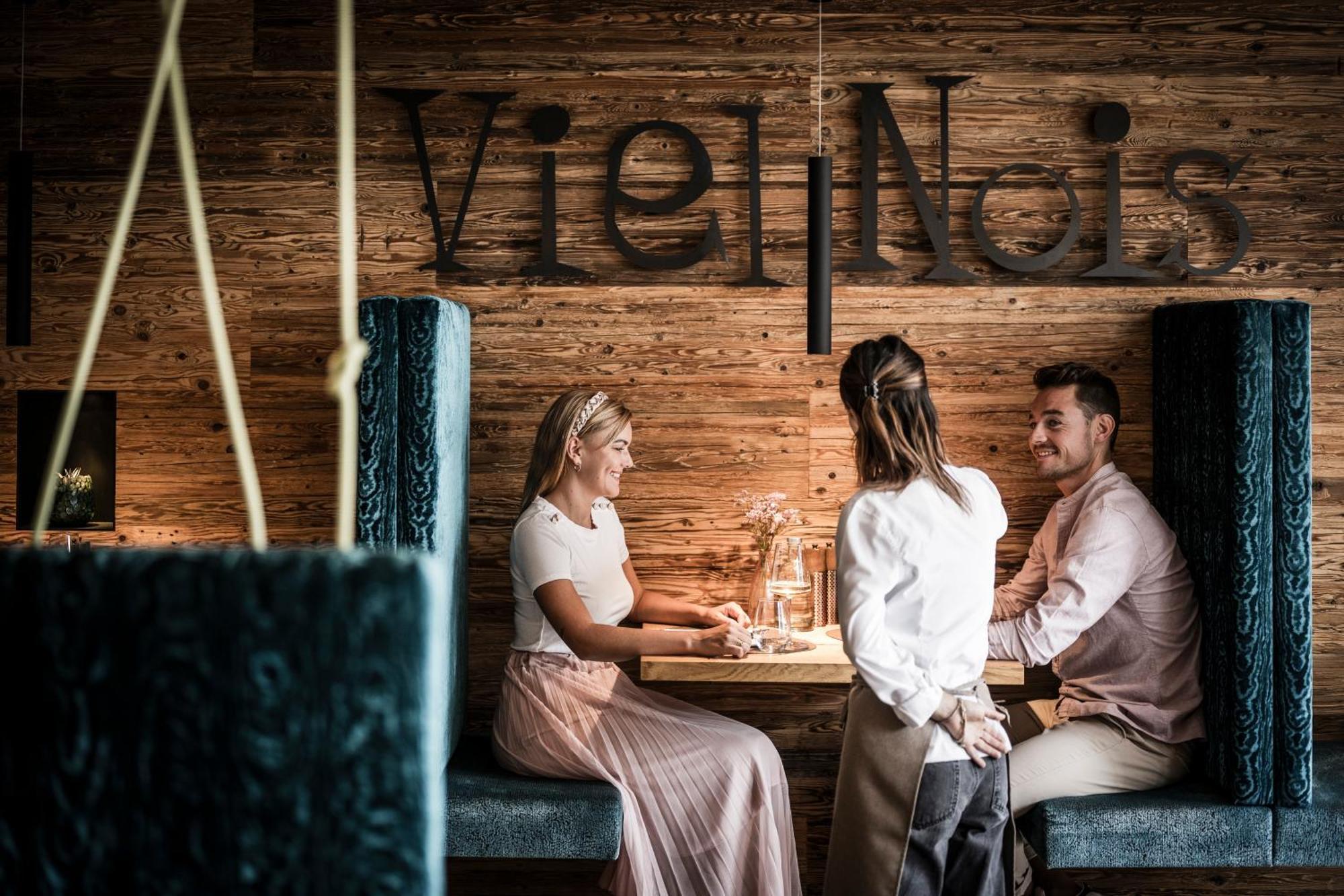 Viel Nois Guest House 푸네스 외부 사진